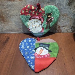 Christmas Heart Shaped Pot Holders Hang Loop Santa Snowman Design Set of 2